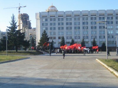 Самарские коммунисты на парад не пошли (фото)